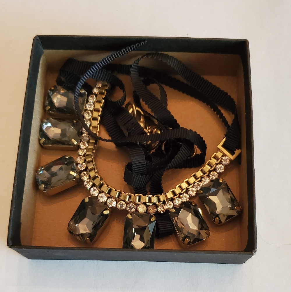 Necklace - Picture 5 of 6